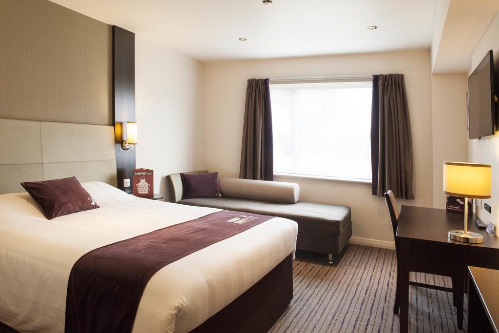 Premier Inn Southampton West Ower Cameră foto