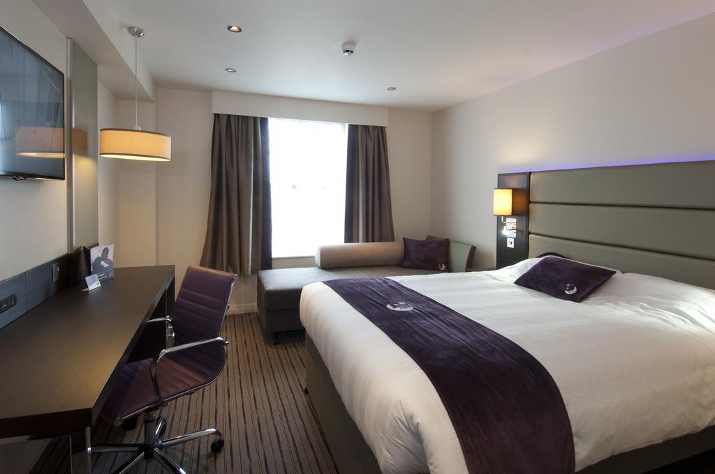 Premier Inn Southampton West Ower Cameră foto